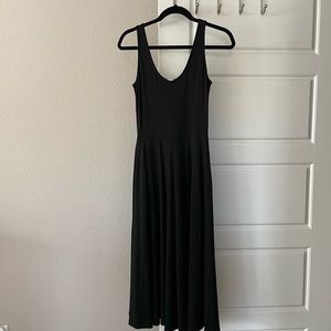 Leith stretch knit midi dress in black, size S